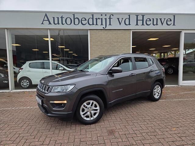 Grijs Gebruikt 2018 Jeep Compass SUV | € 15.950 (Eerlijke prijs) - Afbeelding 1/4