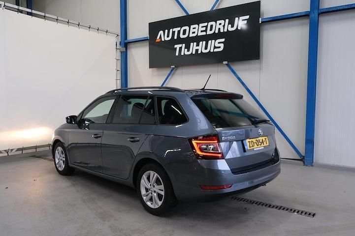 Occasion Skoda Fabia Style 95 PK (69 kW) 2019 Grijs (metallic) Stationwagen
