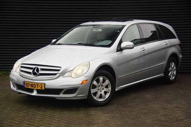 Grijs Occasion 2006 Mercedes R350 MPV | € 3.750 (Eerlijke prijs) - Afbeelding 1/4