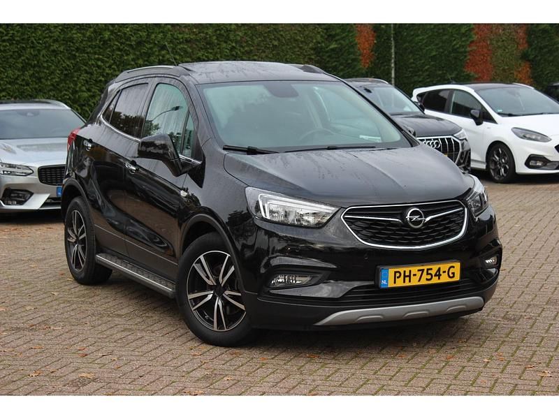 Zwart Gebruikt 2017 Opel Mokka Innovation SUV | € 13.250 (Eerlijke prijs) - Afbeelding 1/4