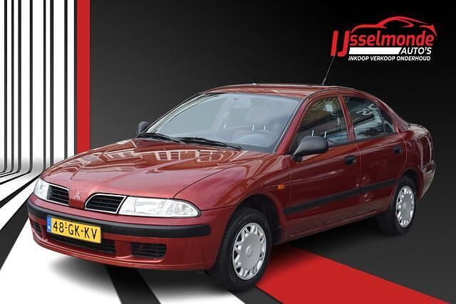 Rood Gebruikt 2001 Mitsubishi Carisma Hatchback | € 3.940 - Afbeelding 1/4