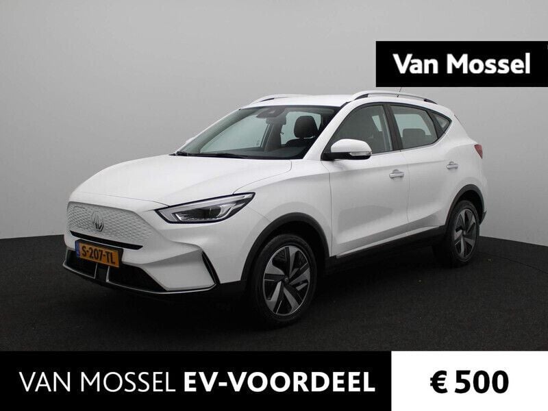 Wit Gebruikt 2023 MG ZS Comfort Sedan | € 25.777 (Eerlijke prijs) - Afbeelding 1/4