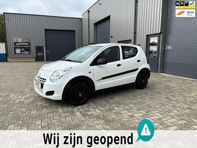 Wit Occasion 2009 Suzuki Alto Hatchback | € 2.250 (Eerlijke prijs) - Afbeelding 1/4