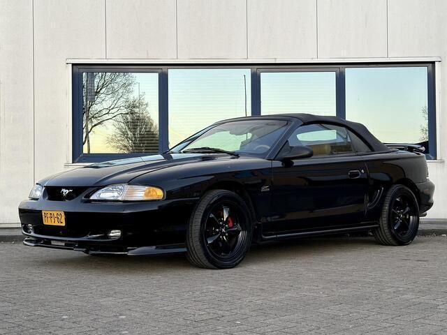 Occasion Ford Mustang Convertible 218 PK (160 kW) 1996 Zwart Cabriolet