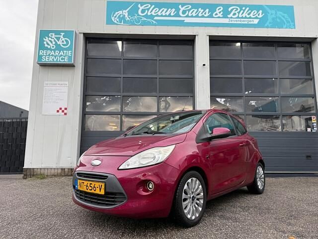 Rood Occasion 2009 Ford Ka Trend Hatchback | € 2.650 (Eerlijke prijs) - Afbeelding 1/4