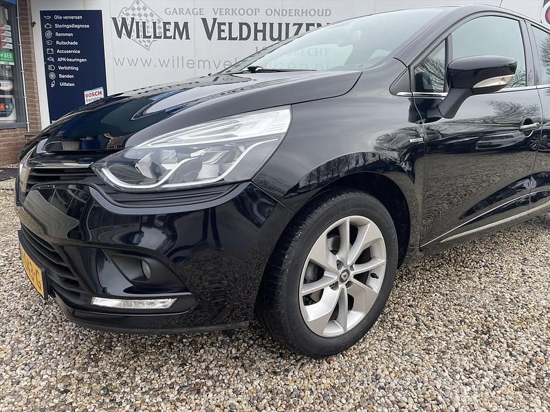 Occasion Renault Clio IV 90 PK (66 kW) 2018 Zwart Hatchback