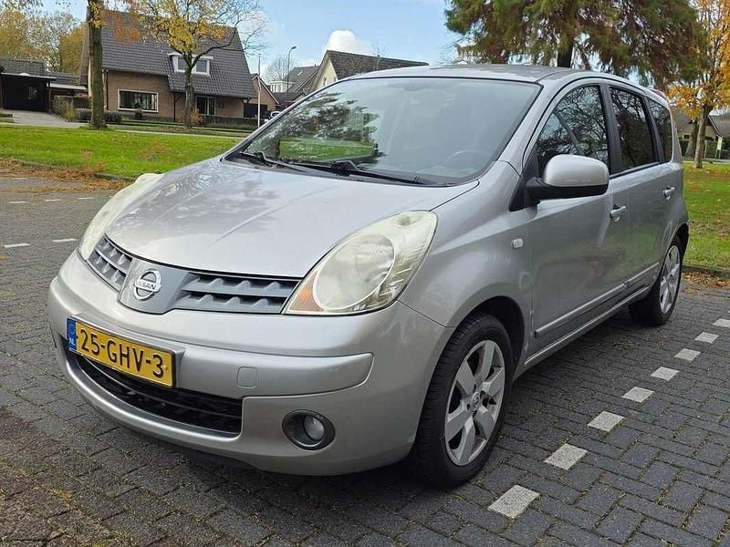 Grijs Gebruikt 2008 Nissan Note MPV | € 2.350 (Goede deal) - Afbeelding 1/4
