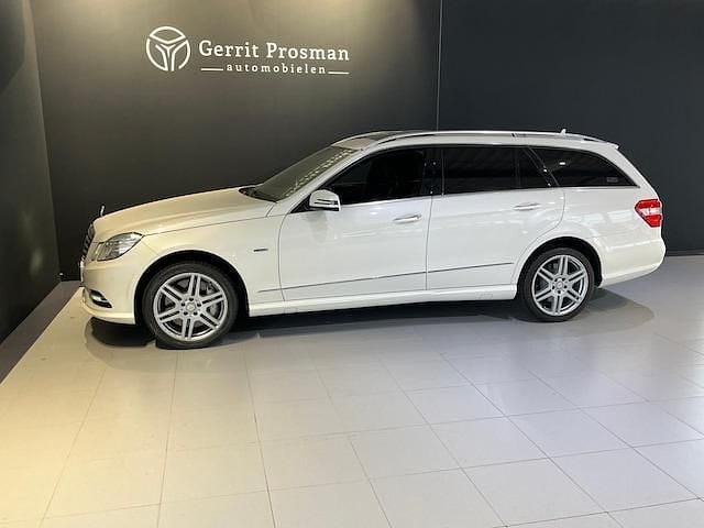 Occasion Mercedes E500 Avantgarde 2012 Wit (metallic) Stationwagen