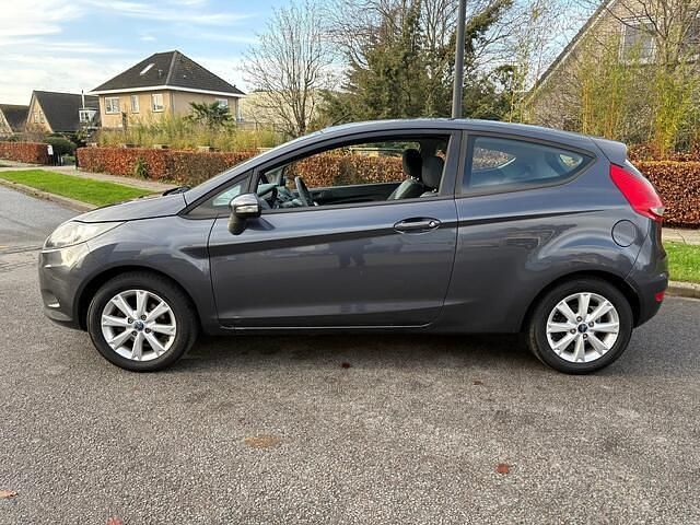 Occasion Ford Fiesta Limited 60 PK (44 kW) 2009 Grijs Hatchback