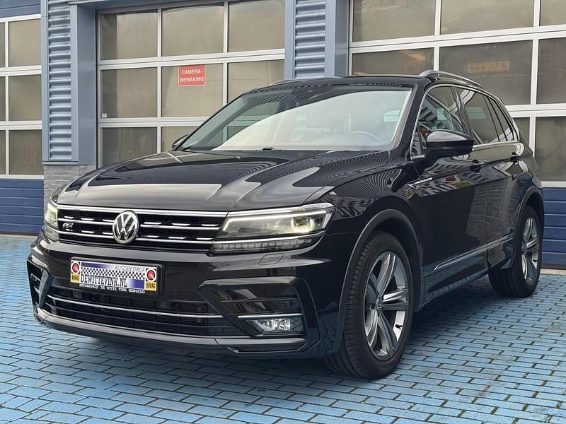 Occasion VW Tiguan R-line 150 PK (110 kW) 2017 Zwart SUV