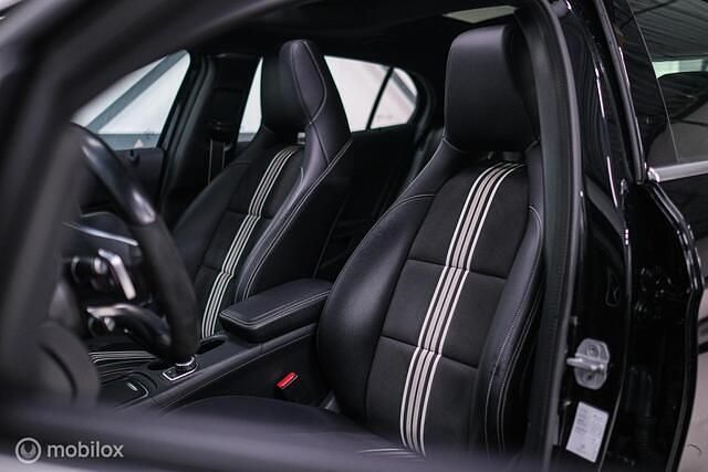 Occasion Mercedes GLA250 Premium Plus 211 PK (155 kW) 2017 Zwart (metallic) SUV