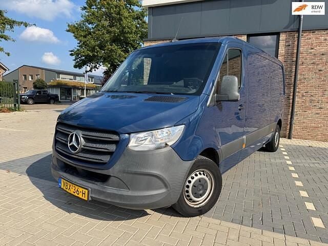 Blauw Occasion 2019 Mercedes Sprinter Van | € 17.500 (Super prijs) - Afbeelding 1/4