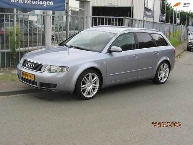 Grijs Gebruikt 2005 Audi A4 Proline Stationwagen | € 1.800 (Eerlijke prijs) - Afbeelding 1/4