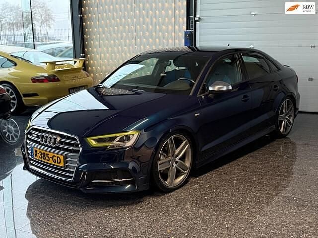 Blauw Occasion 2018 Audi A3 S-Line Sedan | € 16.500 (Goede deal) - Afbeelding 1/4