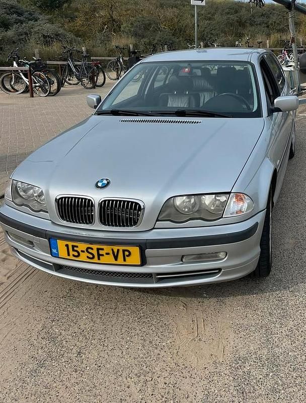 Gebruikt 2000 BMW 330 Stationwagen | € 5.000 (Goede deal) - Afbeelding 1/4