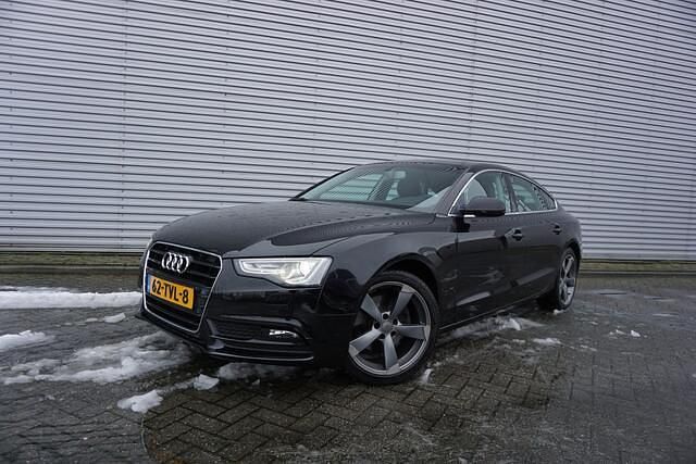 Hatchback Occasion 2012 Audi A5 Sportback Proline Hatchback | € 7.950 (Eerlijke prijs) - Afbeelding 1/4
