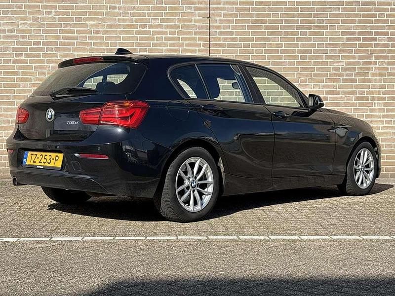 Occasion BMW 116 Sport Line 116 PK (85 kW) 2015 Zwart (metallic) Hatchback