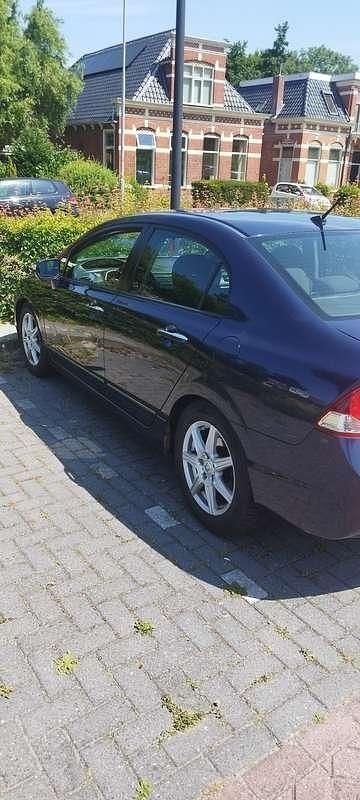 Gebruikt 2008 Honda Civic Elegance Sedan | € 4.000 (Eerlijke prijs) - Afbeelding 1/4