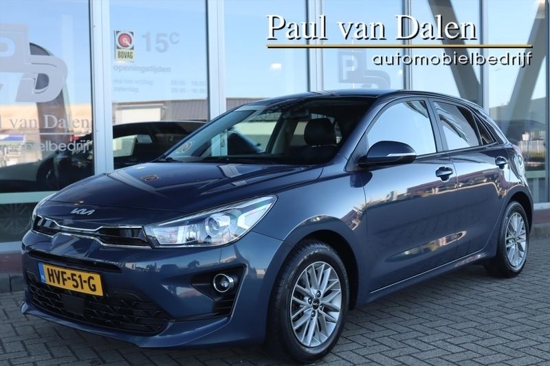 Blauw Gebruikt 2022 Kia Rio Hatchback | € 16.335 (Goede deal) - Afbeelding 1/4