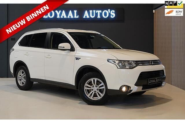 Occasion Mitsubishi Outlander Edition 121 PK (88 kW) 2015 Wit SUV