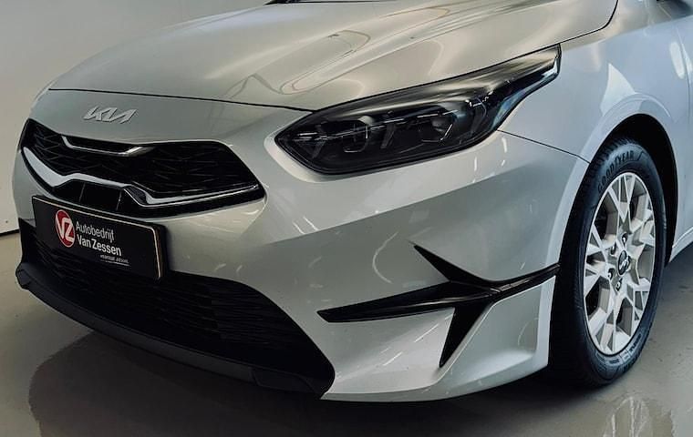 Occasion Kia Ceed Sportswagon 120 PK (88 kW) 2023 Grijs Stationwagen