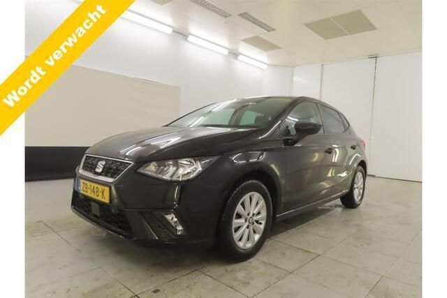 Zwart Gebruikt 2019 Seat Ibiza Business Hatchback | € 16.699 (Goede deal) - Afbeelding 1/4