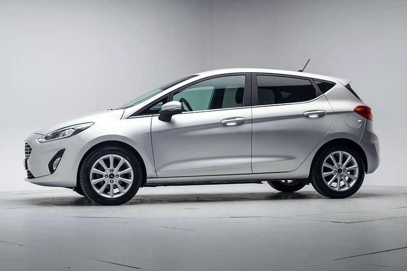 Occasion Ford Fiesta Titanium 94 PK (69 kW) 2020 Grijs Hatchback
