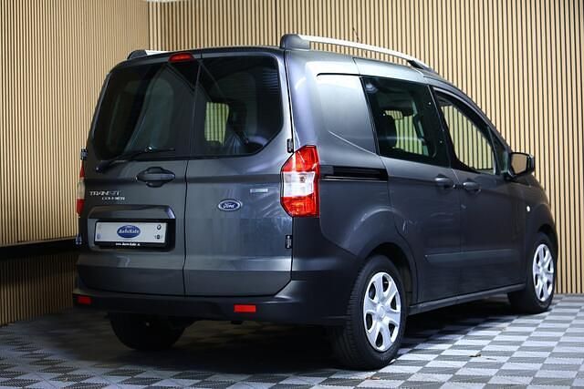 Occasion Ford Tourneo Courier Titanium 101 PK (74 kW) 2018 Grijs (metallic) MPV