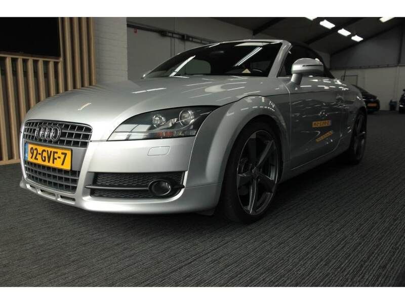 Grijs Gebruikt 2008 Audi TT Cabriolet | € 10.990 (Eerlijke prijs) - Afbeelding 1/4