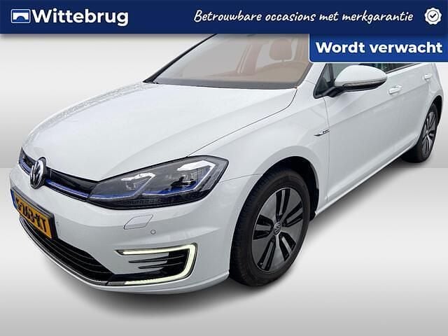 Wit Gebruikt 2019 VW e-Golf Hatchback | € 12.750 (Goede deal) - Afbeelding 1/2