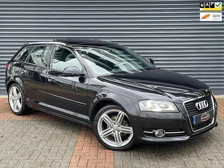 Zwart Occasion 2012 Audi A3 S-Line Hatchback | € 7.990 (Eerlijke prijs) - Afbeelding 1/4