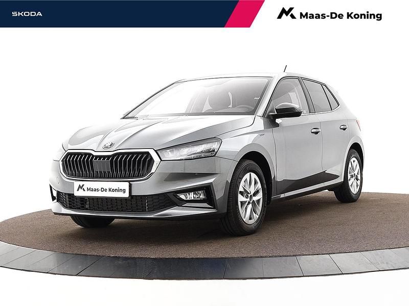 Grijs Occasion 2025 Skoda Fabia Selection Hatchback | € 24.840 (Eerlijke prijs) - Afbeelding 1/3