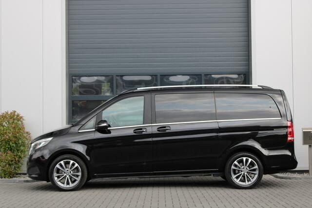Zwart Gebruikt 2015 Mercedes V220 MPV | € 19.950 (Super prijs) - Afbeelding 1/4