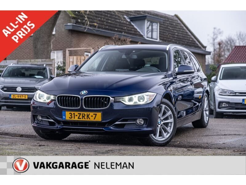Blauw Gebruikt 2013 BMW 320 Executive Stationwagen | € 12.949 (Duur) - Afbeelding 1/4