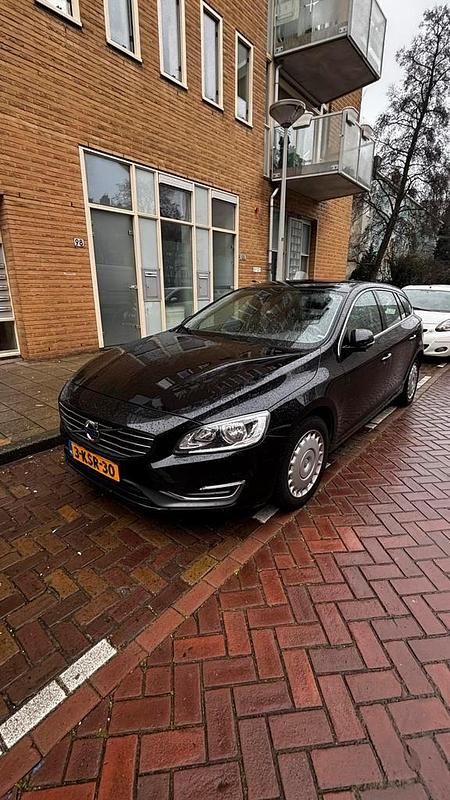 Gebruikt 2013 Volvo V60 Stationwagen | € 5.500 (Eerlijke prijs) - Afbeelding 1/4