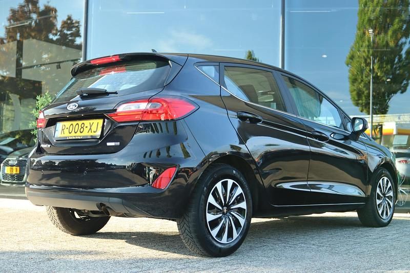 Occasion Ford Fiesta Titanium 125 PK (91 kW) 2022 Zwart Hatchback