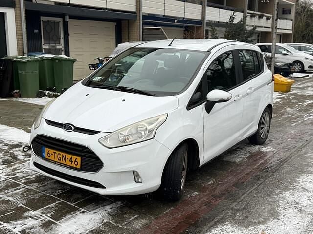 Wit Occasion 2014 Ford B-MAX Style MPV | € 1.999 (Super prijs) - Afbeelding 1/4