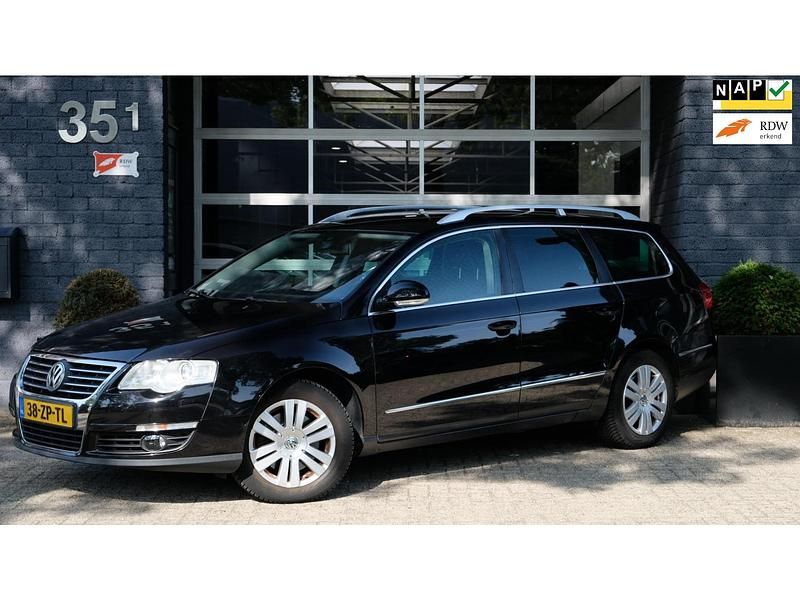 Zwart Gebruikt 2008 VW Passat Highline Stationwagen | € 3.995 (Eerlijke prijs) - Afbeelding 1/4