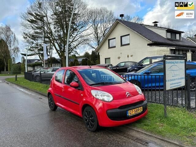 Rood Gebruikt 2007 Citroën C1 Hatchback | € 2.250 (Eerlijke prijs) - Afbeelding 1/4