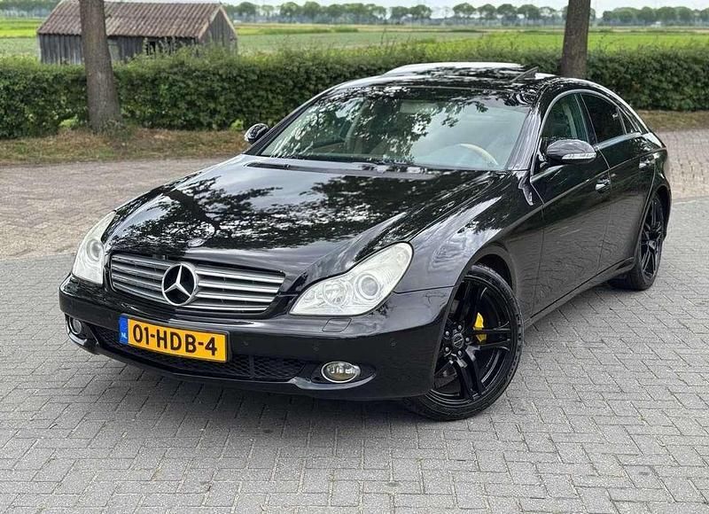 Zwart Gebruikt 2007 Mercedes CLS350 Prestige Sedan | € 11.500 (Iets duurder) - Afbeelding 1/4