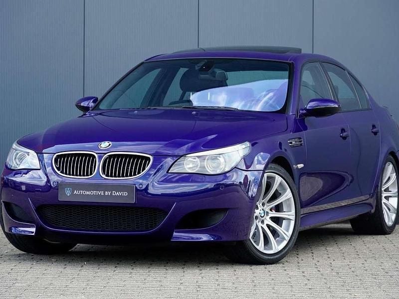Blauw Gebruikt 2005 BMW M5 Sedan | € 38.500 - Afbeelding 1/4