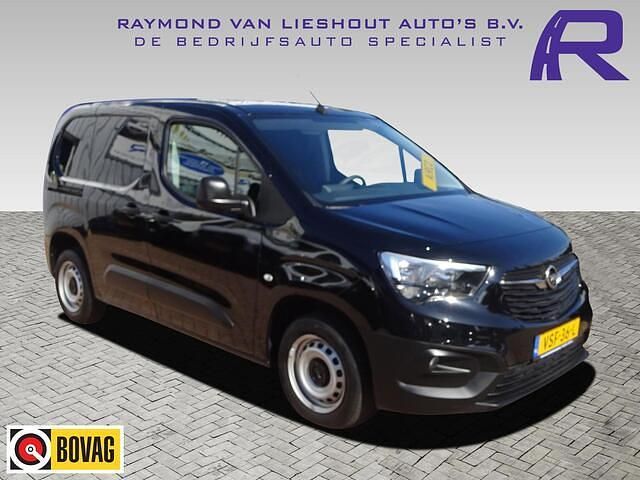 Zwart Gebruikt 2022 Opel Combo Edition MPV | € 10.950 (Goede deal) - Afbeelding 1/4