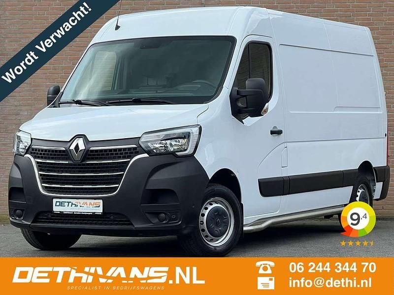 Wit Occasion 2021 Renault Master Van | € 16.850 (Super prijs) - Afbeelding 1/4