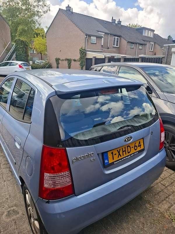 Blauw Gebruikt 2007 Kia Picanto EX Hatchback | € 1.350 (Goede deal) - Afbeelding 1/4