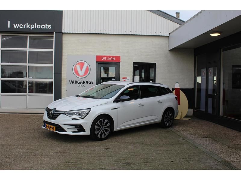 Wit Occasion 2021 Renault Mégane GrandTour R.S. Stationwagen | € 17.500 (Eerlijke prijs) - Afbeelding 1/4