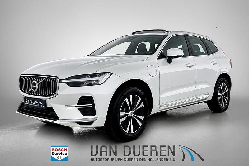 Wit Gebruikt 2024 Volvo XC60 Core SUV | € 47.850 (Super prijs) - Afbeelding 1/4