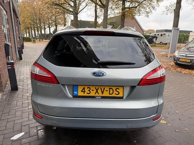 Occasion Ford Mondeo Titanium 161 PK (118 kW) 2007 Grijs (metallic) Stationwagen