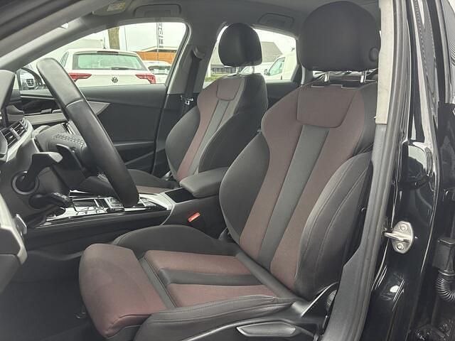 Occasion Audi A4 Advanced 150 PK (110 kW) 2022 Zwart Sedan