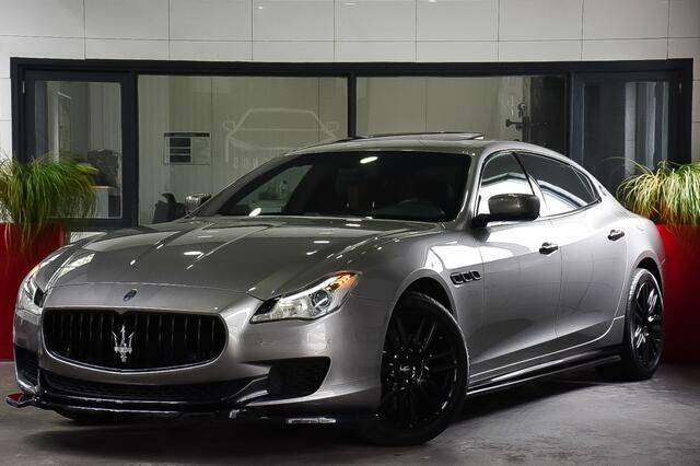 Grijs Gebruikt 2015 Maserati Quattroporte Sedan | € 41.950 (Duur) - Afbeelding 1/4