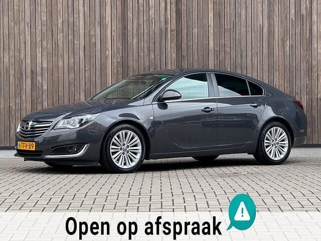 Grijs Gebruikt 2014 Opel Insignia Business Hatchback | € 8.950 (Eerlijke prijs) - Afbeelding 1/4